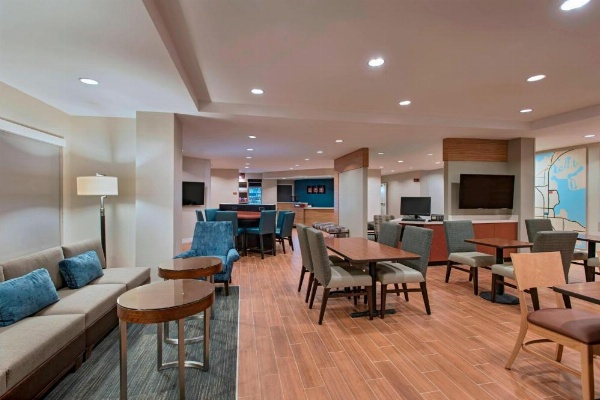 TownePlace Suites by Marriott Lakeland image 15